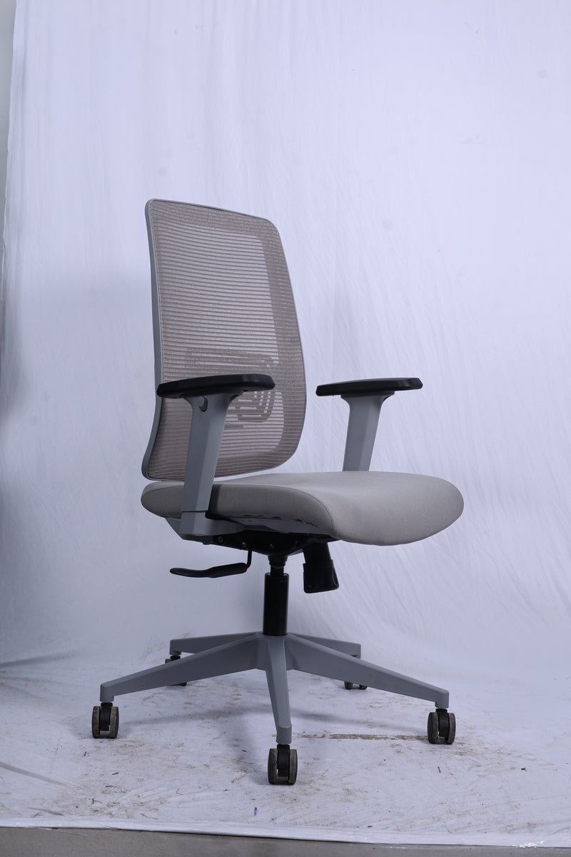 RIO Medium Back Office chair